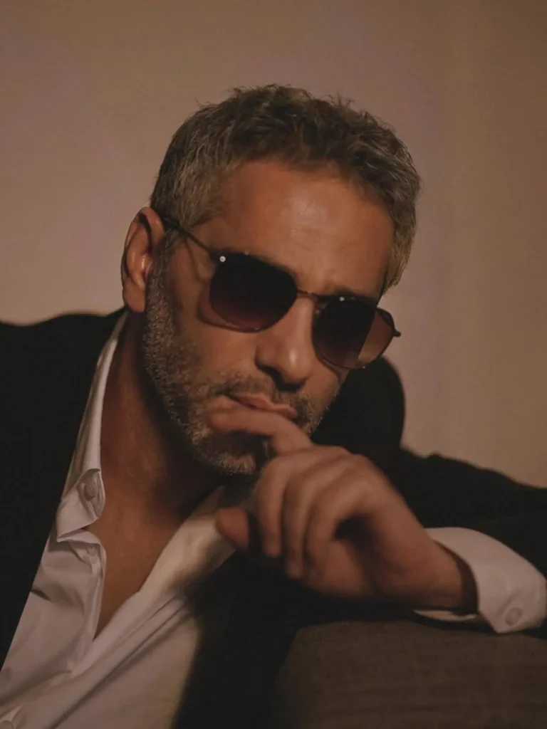 فضل شاكر تسليم نفسه: تفاصيل عملية تسليم فضل شاكر نفسه إلى ال - فضل شاكر تسليم نفسه