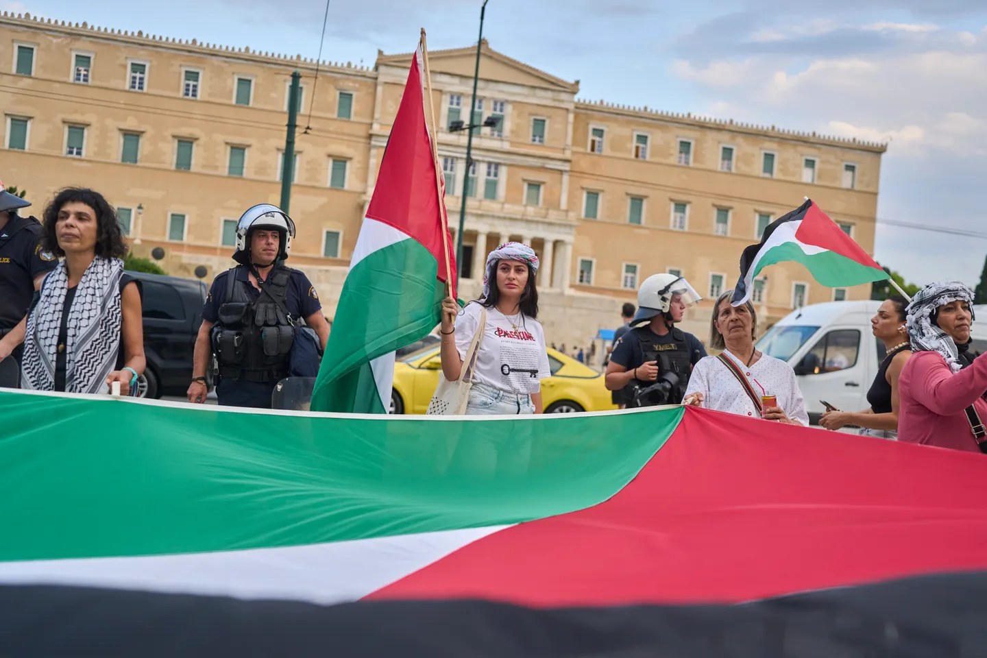 أوسلو.. احتجاجات ضد إسرائيل قبل مواجهة النرويج