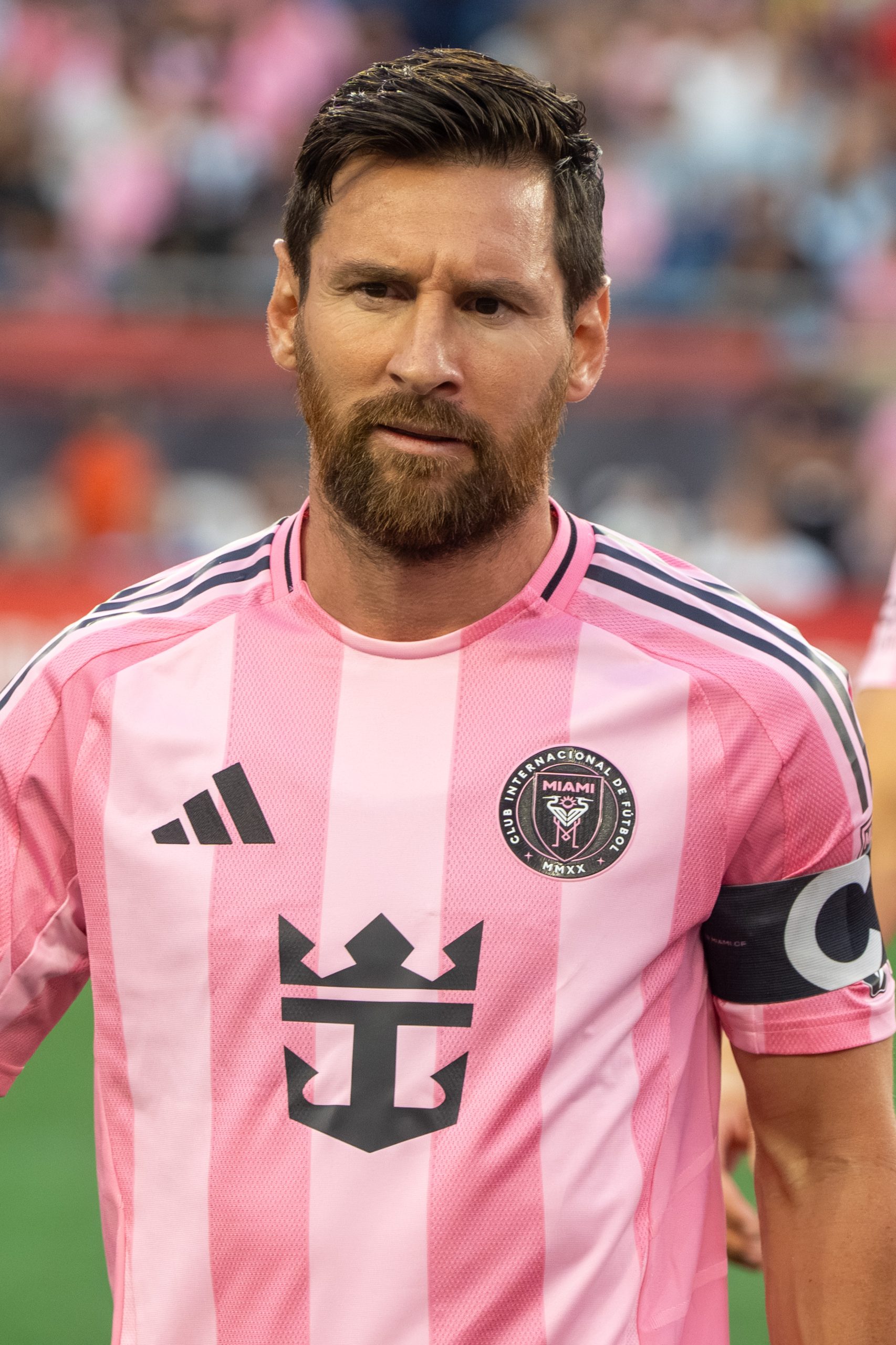 ميسي: صديق آخر يغادر الملاعب نهائيا - ميسي