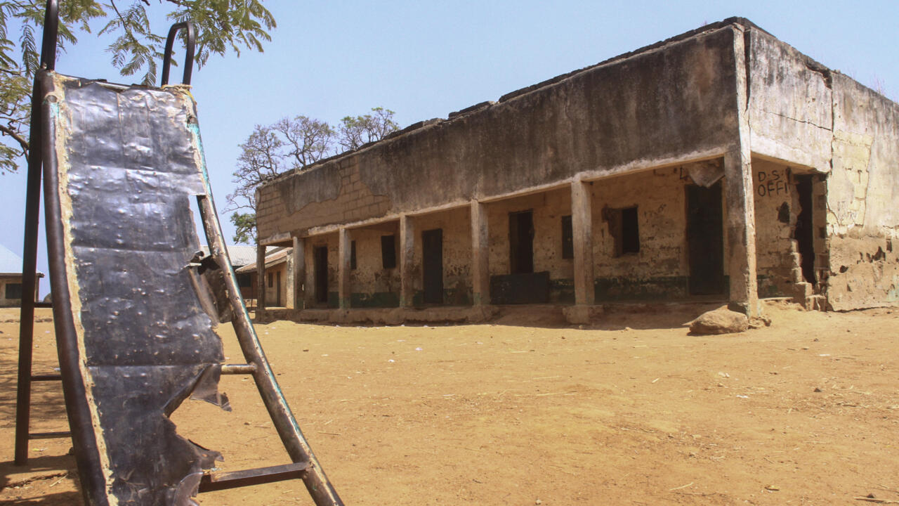 هجمات المدارس النيجيرية وتأثيرها على شرعية الحكومة - هجمات المدارس النيجيرية