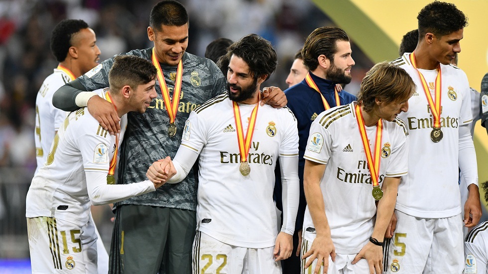 أريولا يتحدث عن الكلاب والضغط وعودة وست هام - أريولا