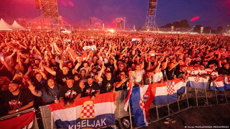 اليمين المتطرف كرواتيا في كرواتيا، اليمين المتطرف يعيد - اليمين المتطرف كرواتيا