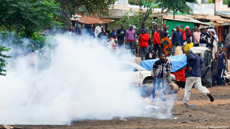 النشاطات الكينية الديمقراطية تنزانيا كيف تعزز النشاطات - النشاطات الكينية الديمقراطية تنزانيا