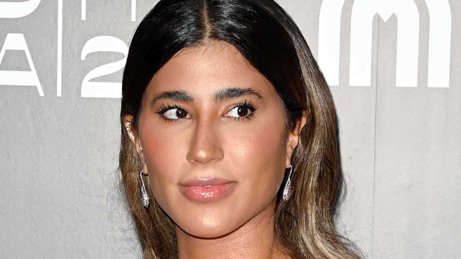 براندي كارلايل SNL براندي كارلايل تعود إلى “SNL” لتقديم - براندي كارلايل SNL