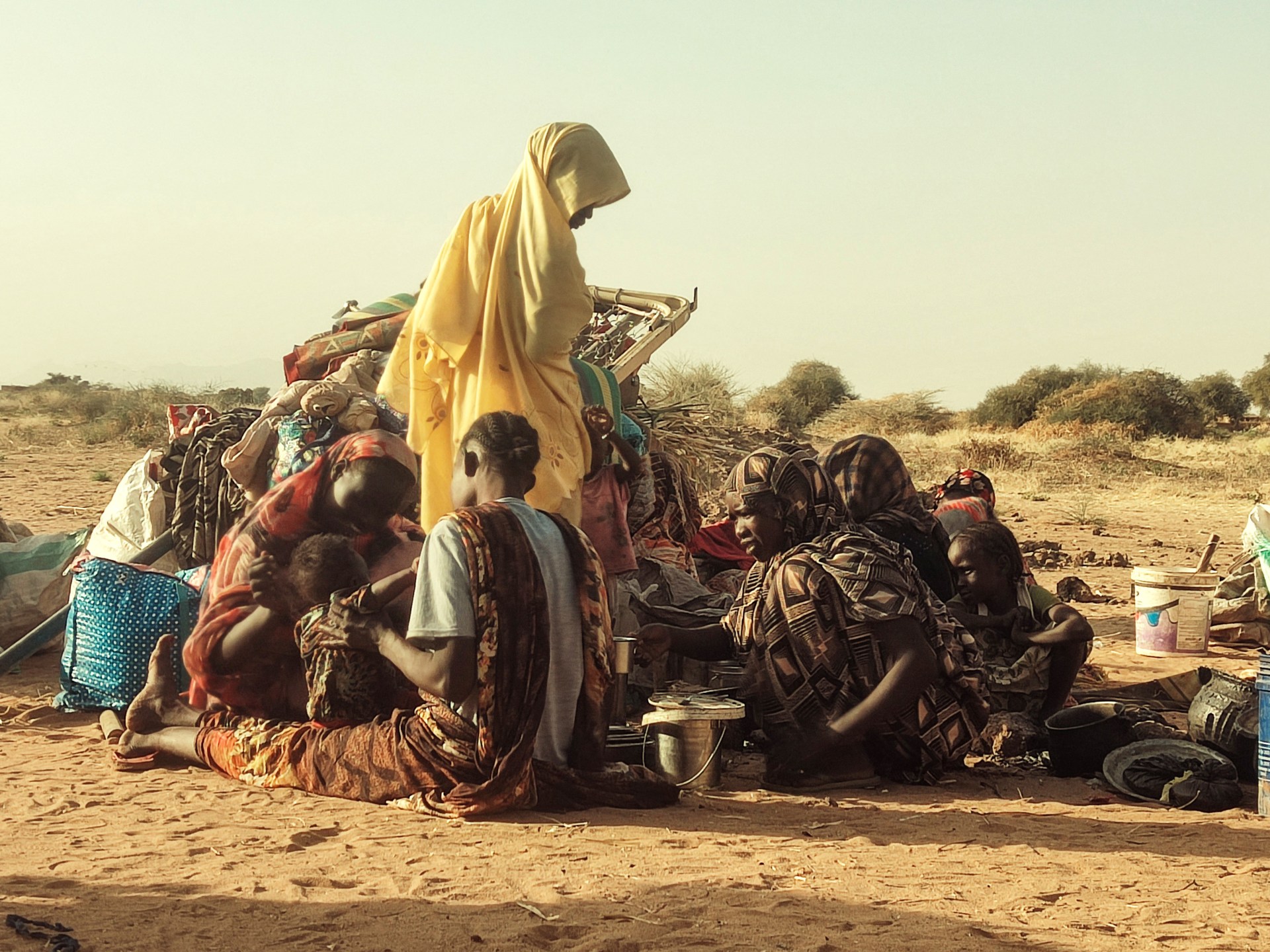 مخيم النازحين السودان تقرير الجزيرة من مخيم النازحين في - مخيم النازحين السودان