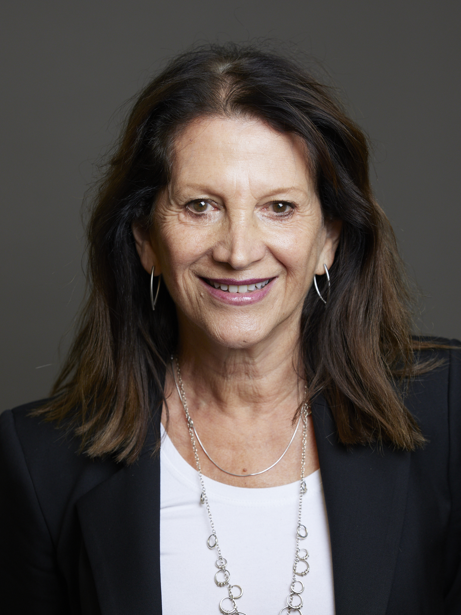 وفاة بارونيس هيلين نيو لوف: إرث مفوضة ضحايا الجرائم - وفاة بارونيس هيلين نيو