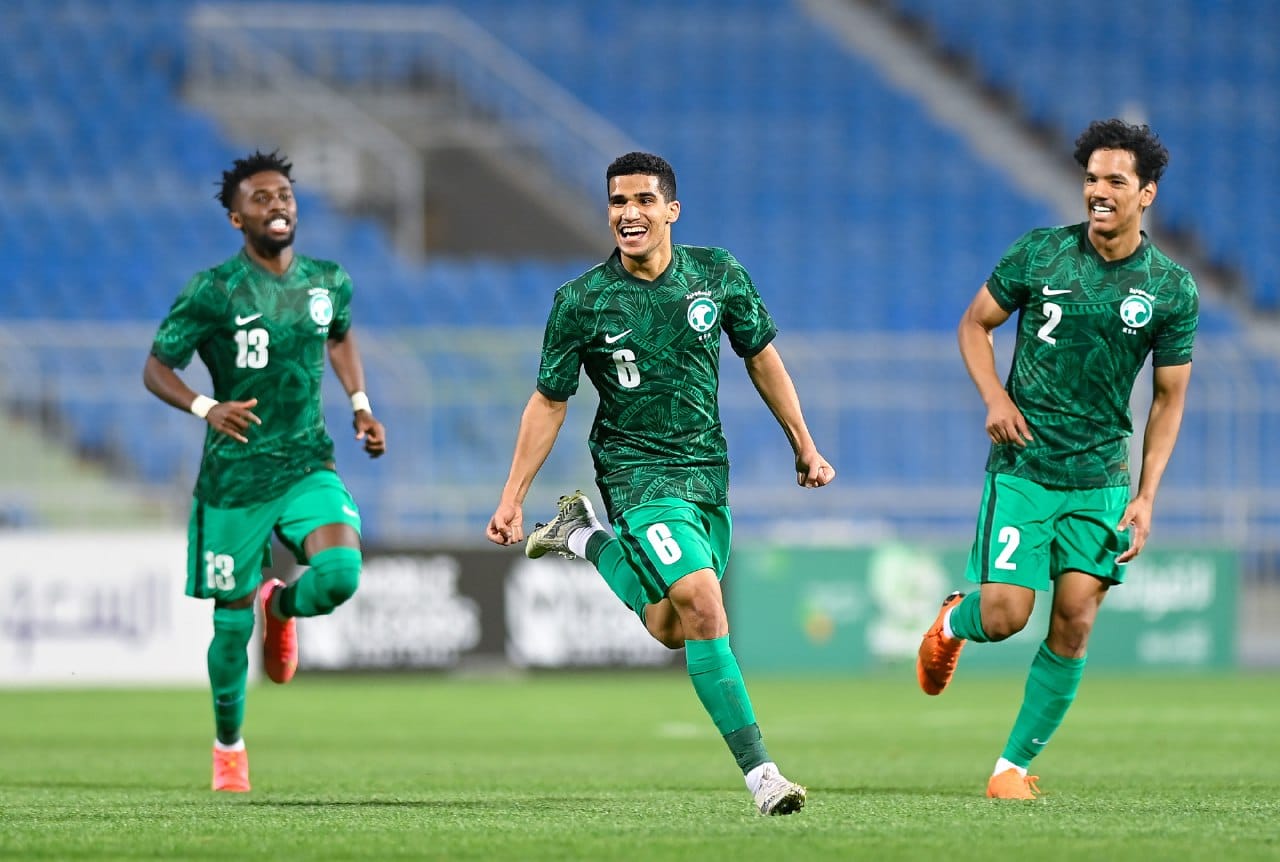 50,000 مشجع لفلسطين في مباراة ودية لكرة القدم بإسبانيا - مباراة ودية لكرة القدم