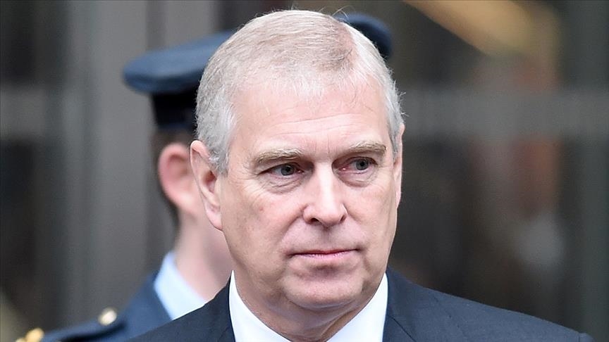 لمسة نسائية.. كواليس تجريد الأمير أندرو من ألقابه - الأمير أندرو