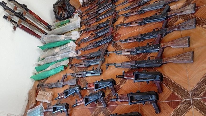 تهريب الأسلحة سوريا إلى كشف شبكة لتهريب الأسلحة من سوريا - تهريب الأسلحة سوريا إلى