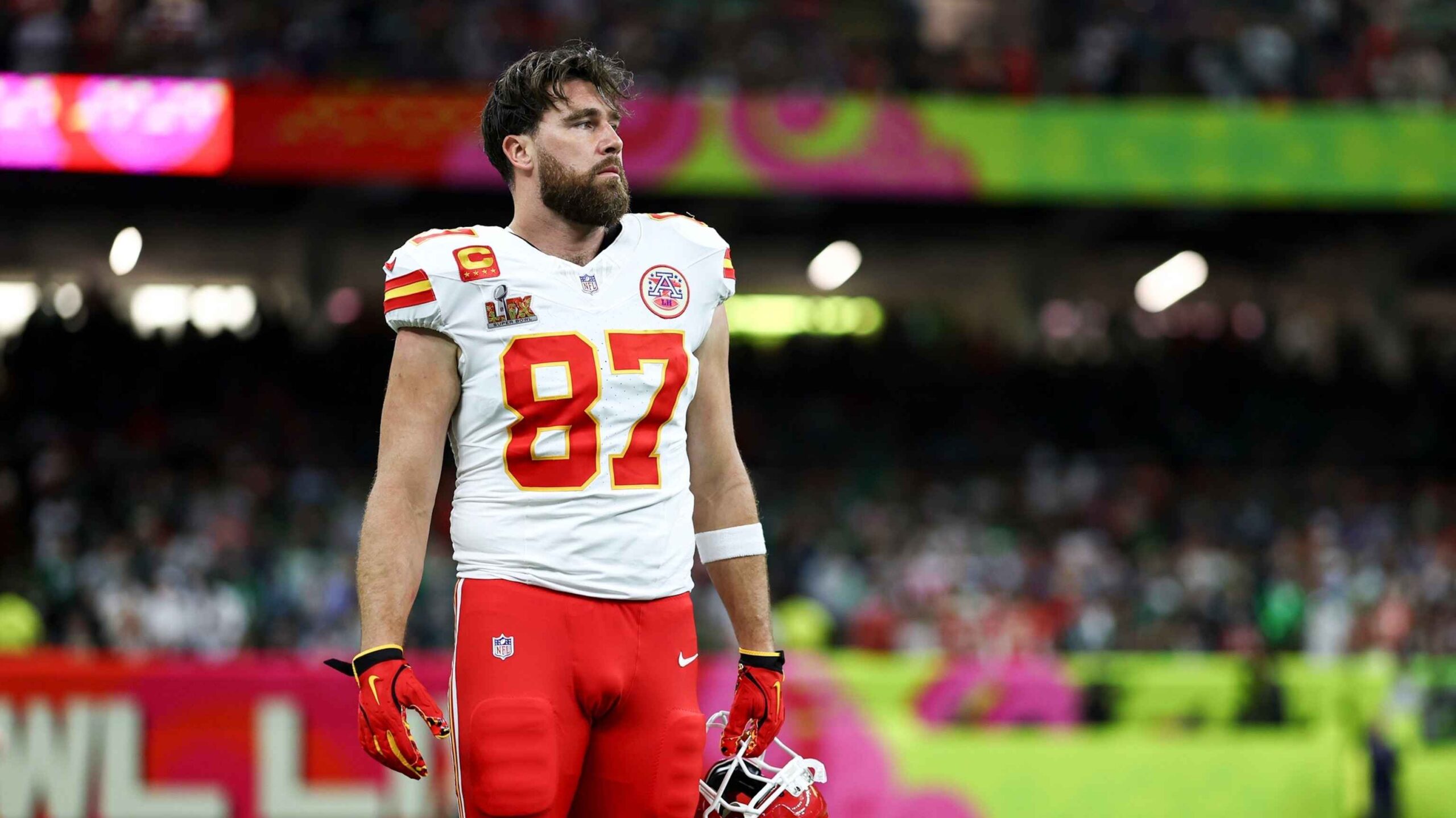 ترافيس كيلسي الاعتزال ترافيس كيلسي يحدد موعد إبلاغ تشيفز - ترافيس كيلسي الاعتزال