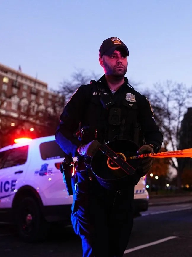 مراجعة وضع المهاجرين الأفغان ترامب يراجع وضع المهاجرين - مراجعة وضع المهاجرين الأفغان