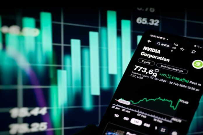 أسهم إنفيديا تنخفض بعد تقرير عن استخدام ميتا لشرائح جوجل