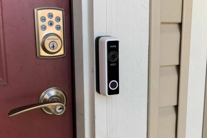 أفضل أنظمة الأمان المنزلية DIY لعام 2025: تم تركيبها