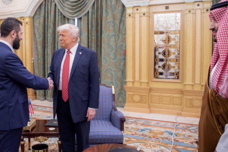 اتفاق الشرع وترامب اتفاق “وشيك” بين الشرع وترامب للانضمام