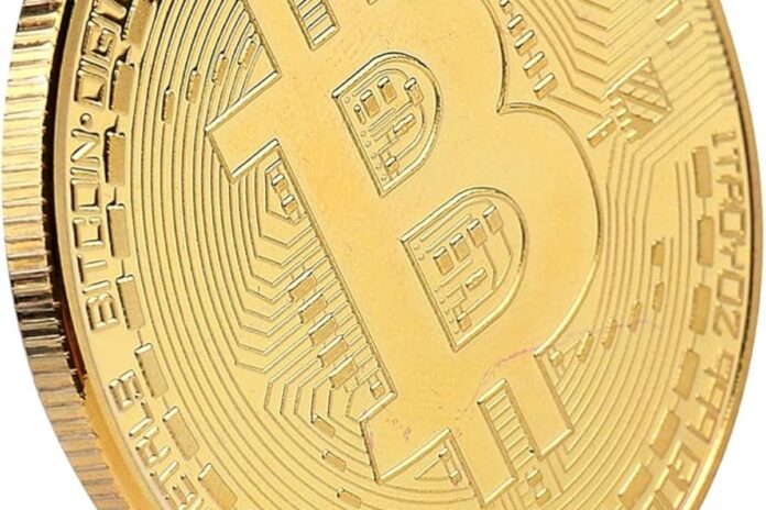 بيتكوين يرتفع بعد محو جميع مكاسب 2025