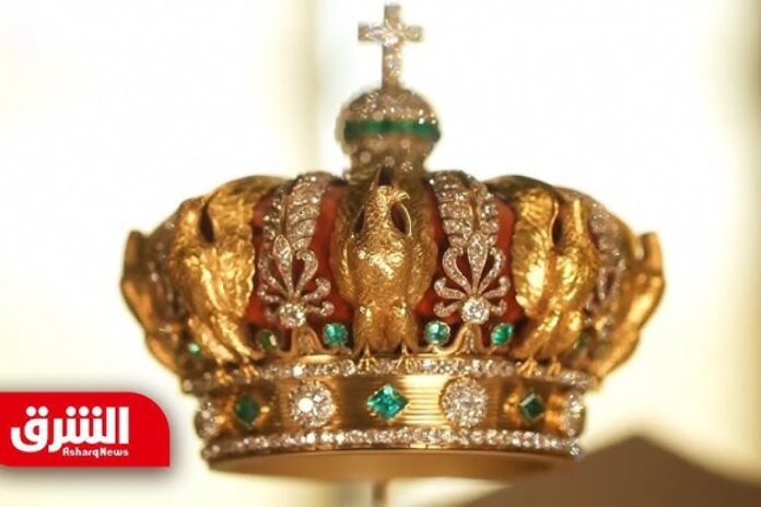 تحقق من الحقائق: مجوهرات اللوفر المسروقة لم تُكتشف في