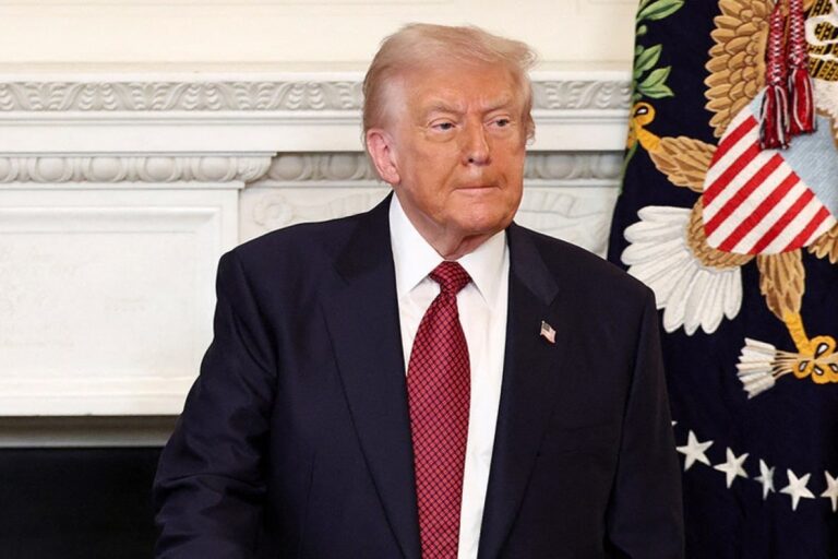 ترامب الديمقراطيين الطائرات الانتحارية ترامب يقارن