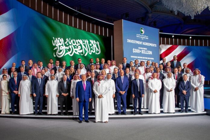 ترامب منتدى الاستثمار السعودي شاهد مباشرة: ترامب يتحدث في