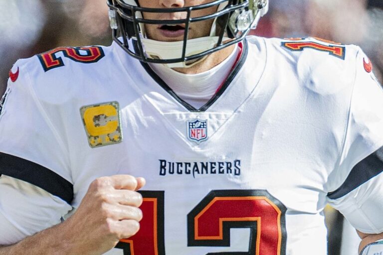 توم برادي: قوة تنافسية ومدافع عن الاستدامة في E1