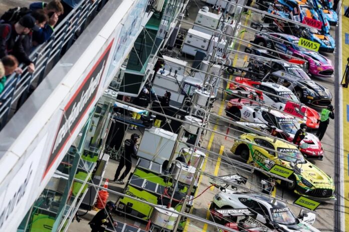 كيف أصبح كريستيان مكافري ملك ياردات اللعب في NFL