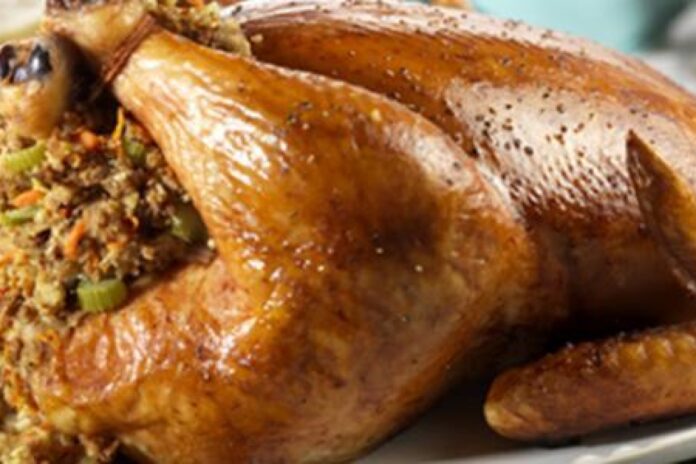 كيفية تحضير حشوة عيد الشكر للشيف أندرو غرويل كيفية تحضير حشوة عيد الشكر للشيف أندرو غرويل