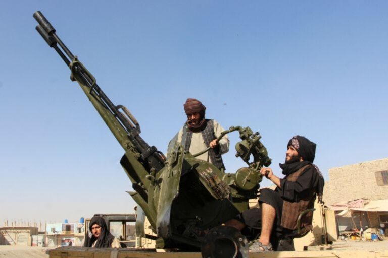 محادثات أفغانستان باكستان باكستان: محادثات أفغانستان متوقفة