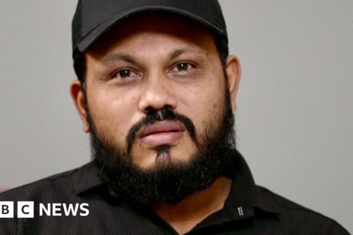 نجاة حادث طائرة أشعر أنني أسعد رجل على قيد الحياة، إنه معجزة
