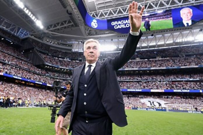 وداع مؤثر بين أليكس سكوت وجيس غلين في مطار هيثرو