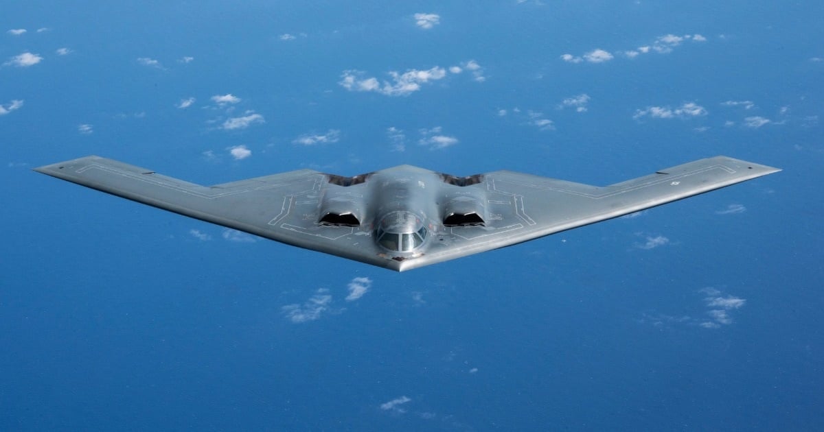 عودة طائرة B-2 Spirit إلى السماء بعد أربع سنوات من الإصلاح - عودة طائرة B-2 Spirit