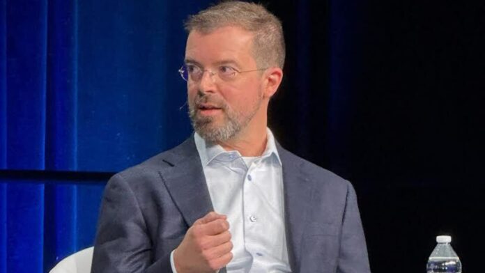 108241477-1765576878690-0