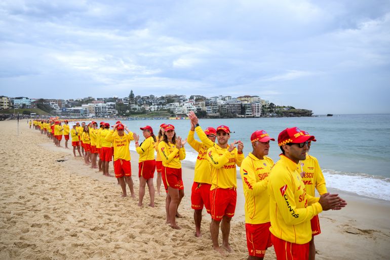 دقيقة صمت لإحياء ذكرى ضحايا هجوم شاطئ بوندي - ذكرى ضحايا هجوم شاطئ