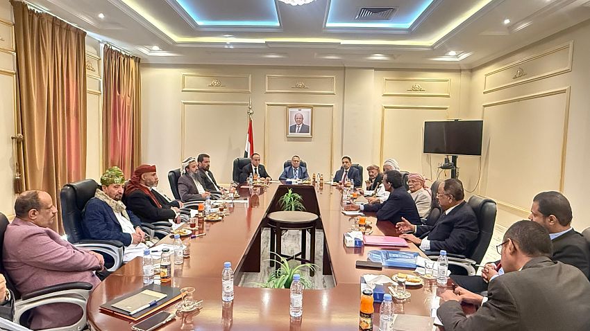 توحيد الجهود الحوثيين اجتماع عسكري في عدن يشدد على توحيد - توحيد الجهود الحوثيين