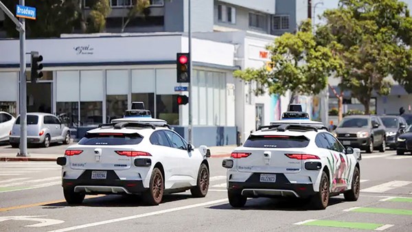 وايمو سيارات الأجرة الذاتية وايمو توقف خدمة سيارات الأجرة - وايمو سيارات الأجرة الذاتية