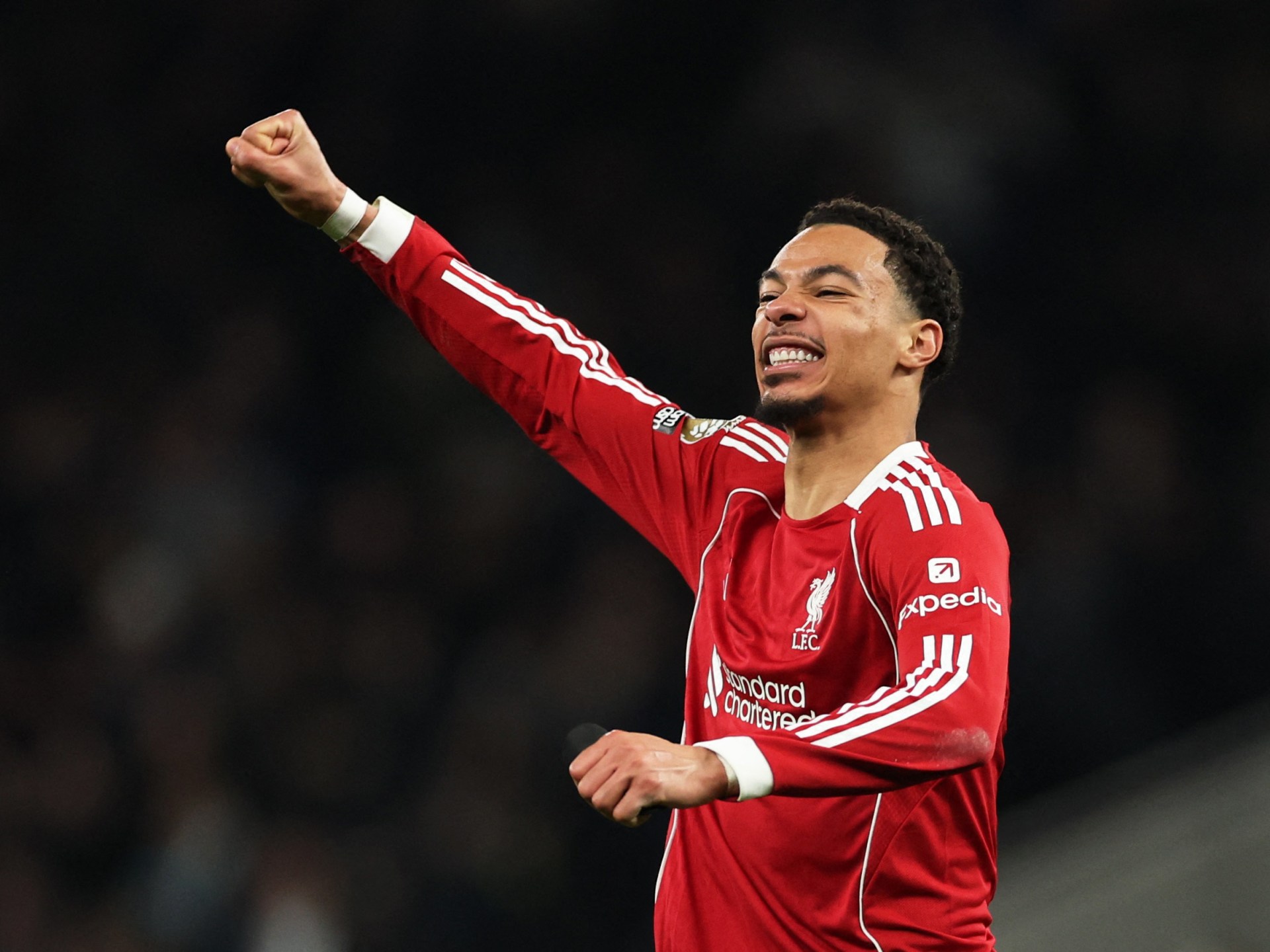 إيكيتيك وإيساك يقودان ليفربول للفوز على توتنهام - إيكيتيك وإيساك