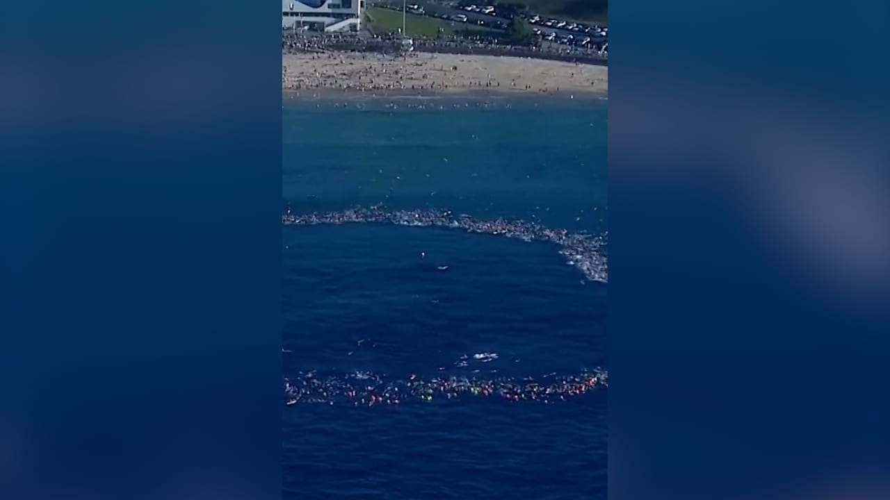 أستراليا تكرم ضحايا شاطئ بوندي وتبدأ تحقيقًا في خدمات الأمن - أستراليا تكرم ضحايا شاطئ