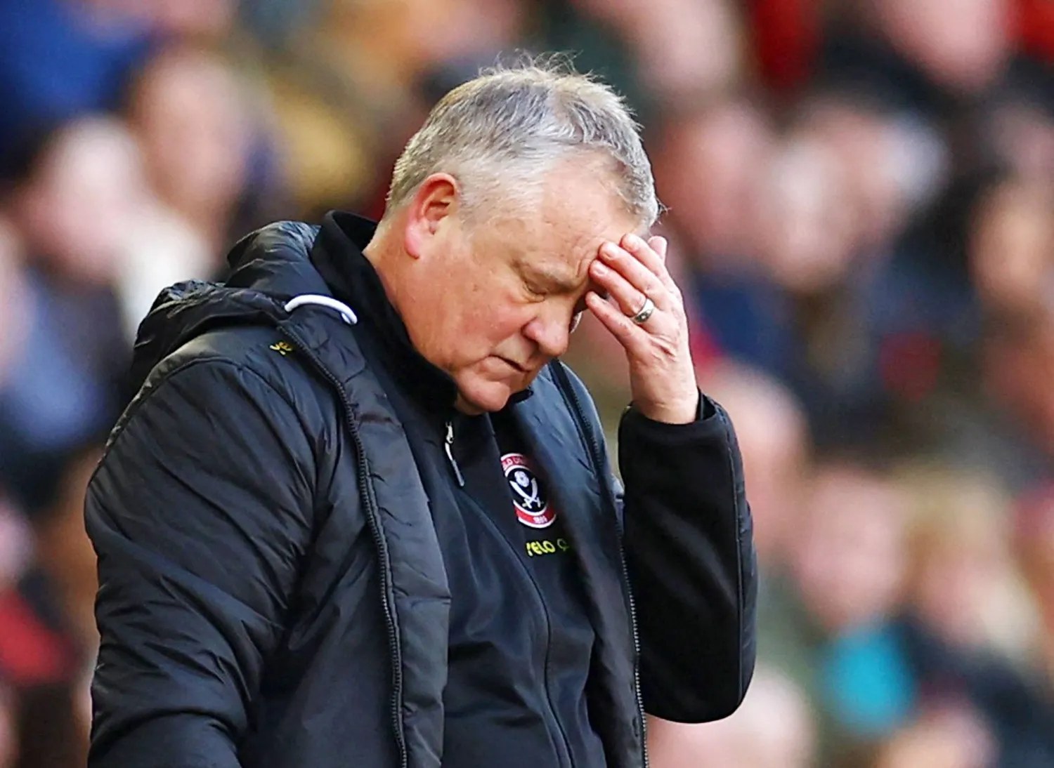 جون لويس انتقادات هدية جون لويس يواجه انتقادات بعد إعلان - جون لويس انتقادات هدية