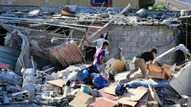 إسرائيل تضرب جنوب لبنان إسرائيل تضرب عدة بلدات في جنوب - إسرائيل تضرب جنوب لبنان