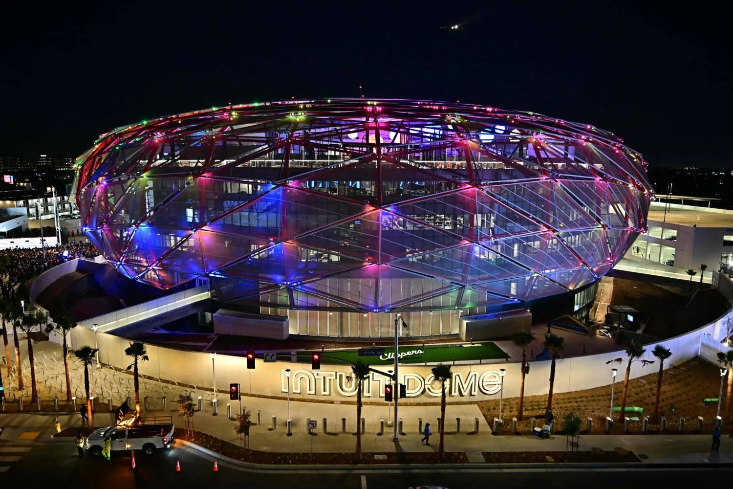 ثمانية وجهات محتملة لتجارة يانيس أنتيتوكونمبو - تجارة يانيس أنتيتوكونمبو