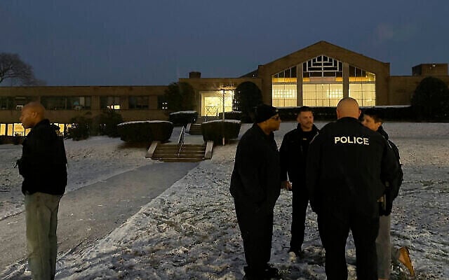 اعتقال شاب نيويورك اعتقال شاب في نيويورك بتهمة إشعال النار - اعتقال شاب نيويورك