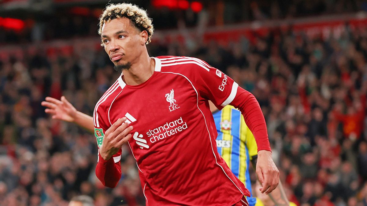 إيكيتيك وإيساك يقودان ليفربول للفوز على توتنهام - إيكيتيك وإيساك