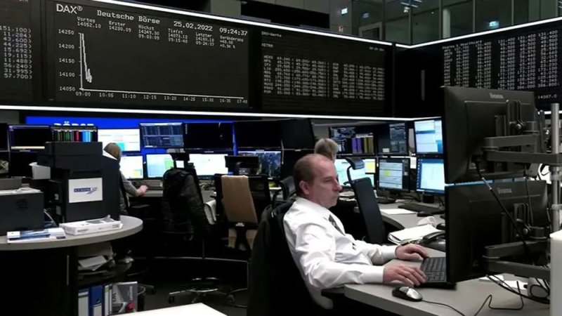 ارتفاع أسهم إنديتكس المالكة لزارا بنسبة 7% بعد نمو قوي في - ارتفاع أسهم إنديتكس