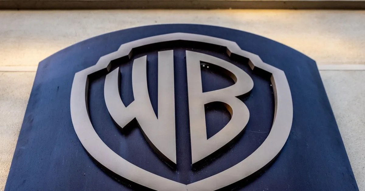 عرض باراماونت للاستحواذ على عرض باراماونت العدائي للاستحواذ - عرض باراماونت للاستحواذ على