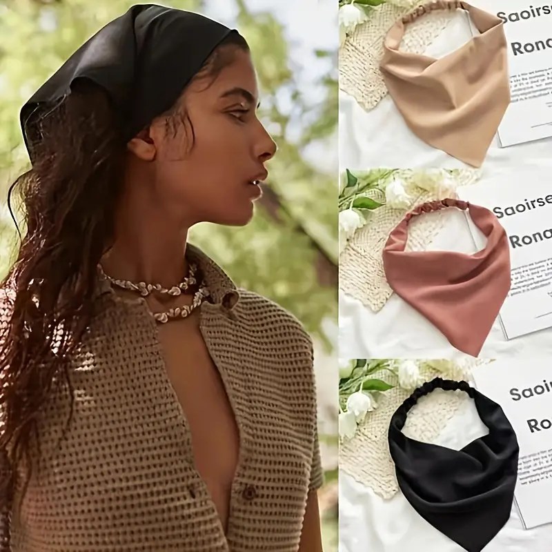 لماذا تعتبر الأوشحة مثلثية الشكل إكسسوار الشتاء الأهم؟ - الأوشحة مثلثية الشكل