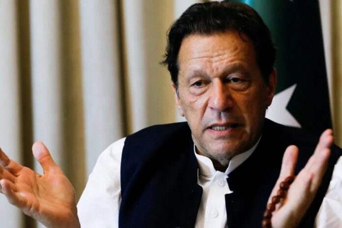 إدانة عمران خان إدانة رئيس وزراء باكستان السابق عمران خان