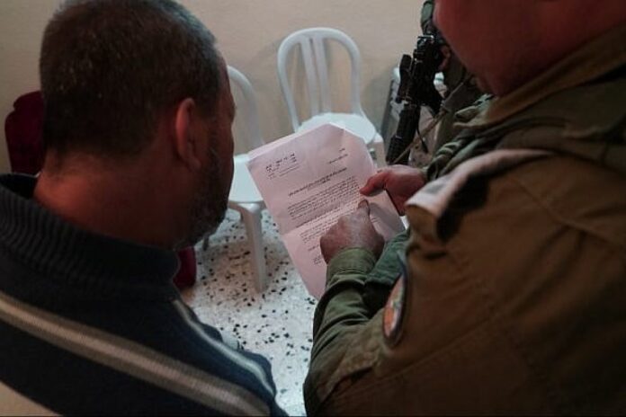 إزالة منزل عائلة المشتبه به في الضفة الغربية: تحليل شامل