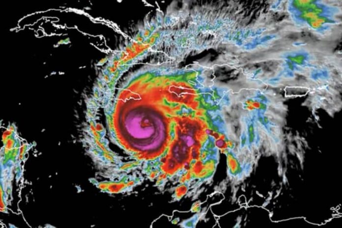 إعصار ميليسا لم أعرف إذا كانت عائلتي على قيد الحياة لمدة