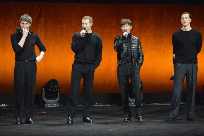 إعلان عن أدوار جديدة في أفلام البيتلز الأربعة