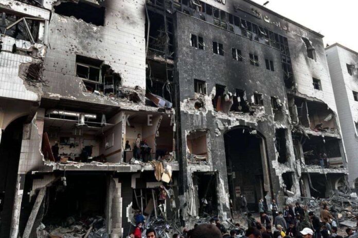 استهداف مستشفى الشفاء إسرائيل استهدفت مستشفى الشفاء “بنفس