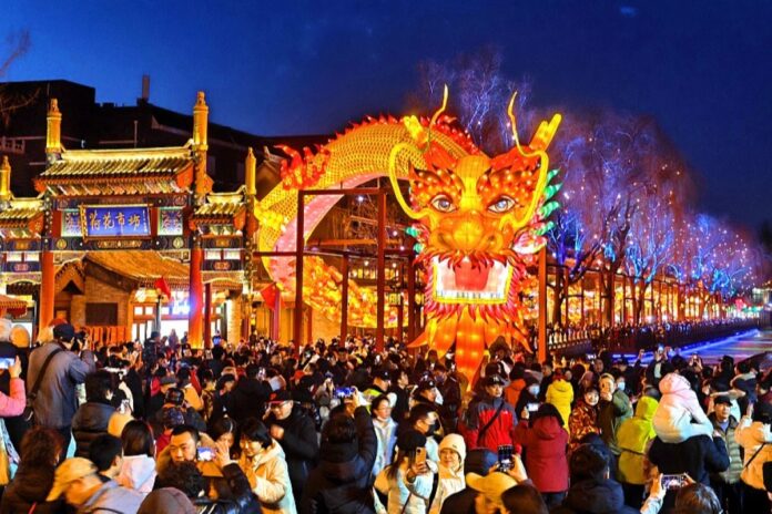 السفر خلال الأعياد الصين ملايين يعودون إلى منازلهم في أكثر