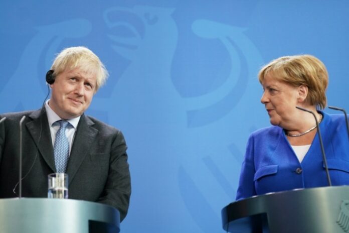 العلاقات البريطانية الألمانية بعد الرئيس الألماني يقارن